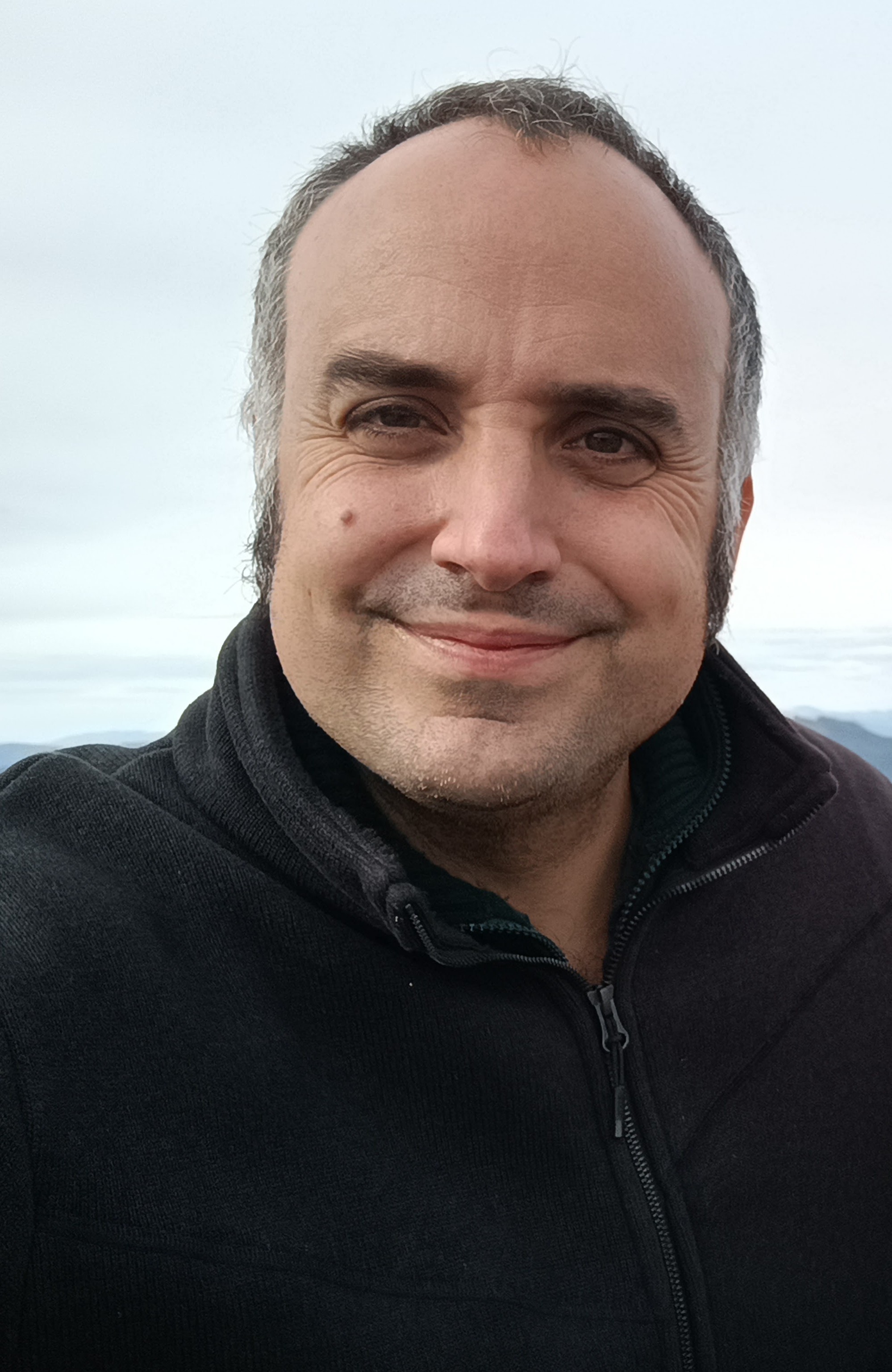 <p style="text-align: justify;">Liburutegian jende arraroa egon ohi da</p>