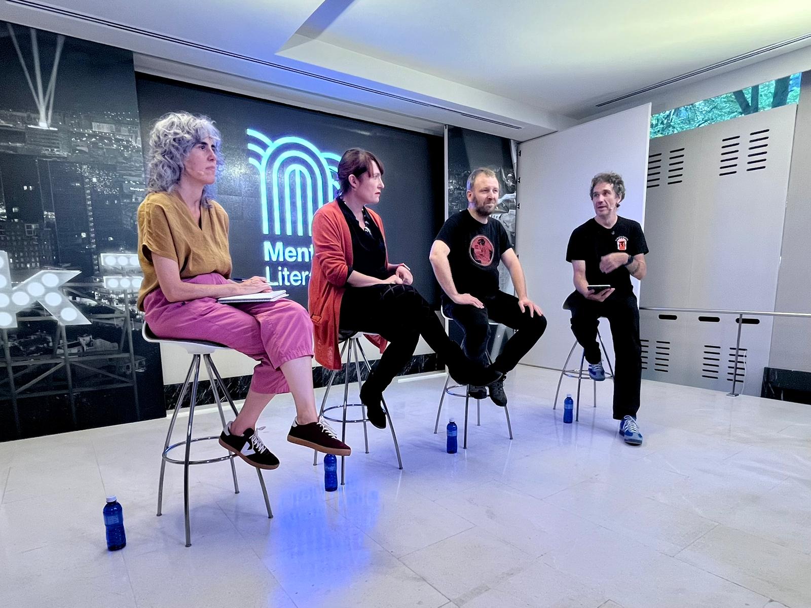 <p style="text-align: justify;">LIBURUA IDATZI DUT, ETA ORAIN?</p>